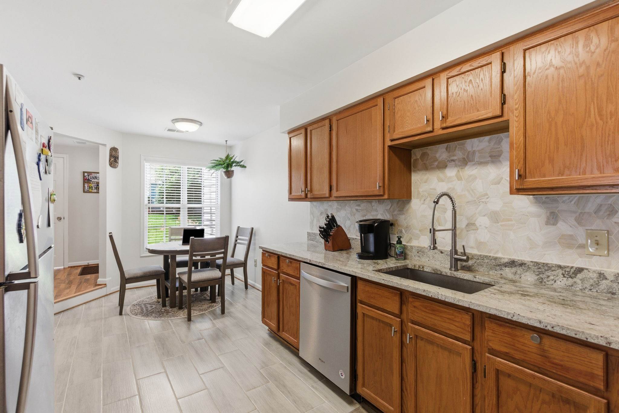 25 Bronco Ct #286-c, Germantown, MD 20874