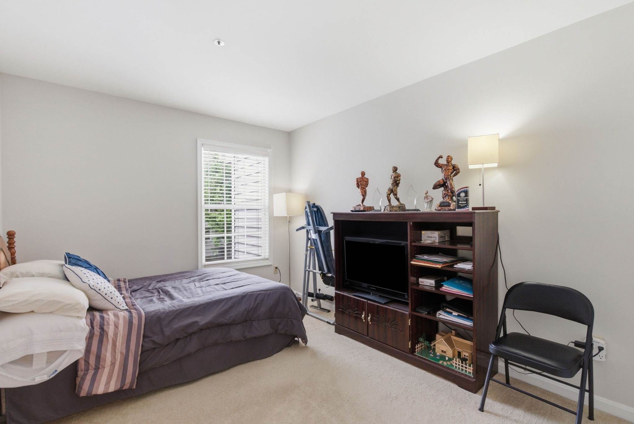 25 Bronco Ct #286-c, Germantown, MD 20874