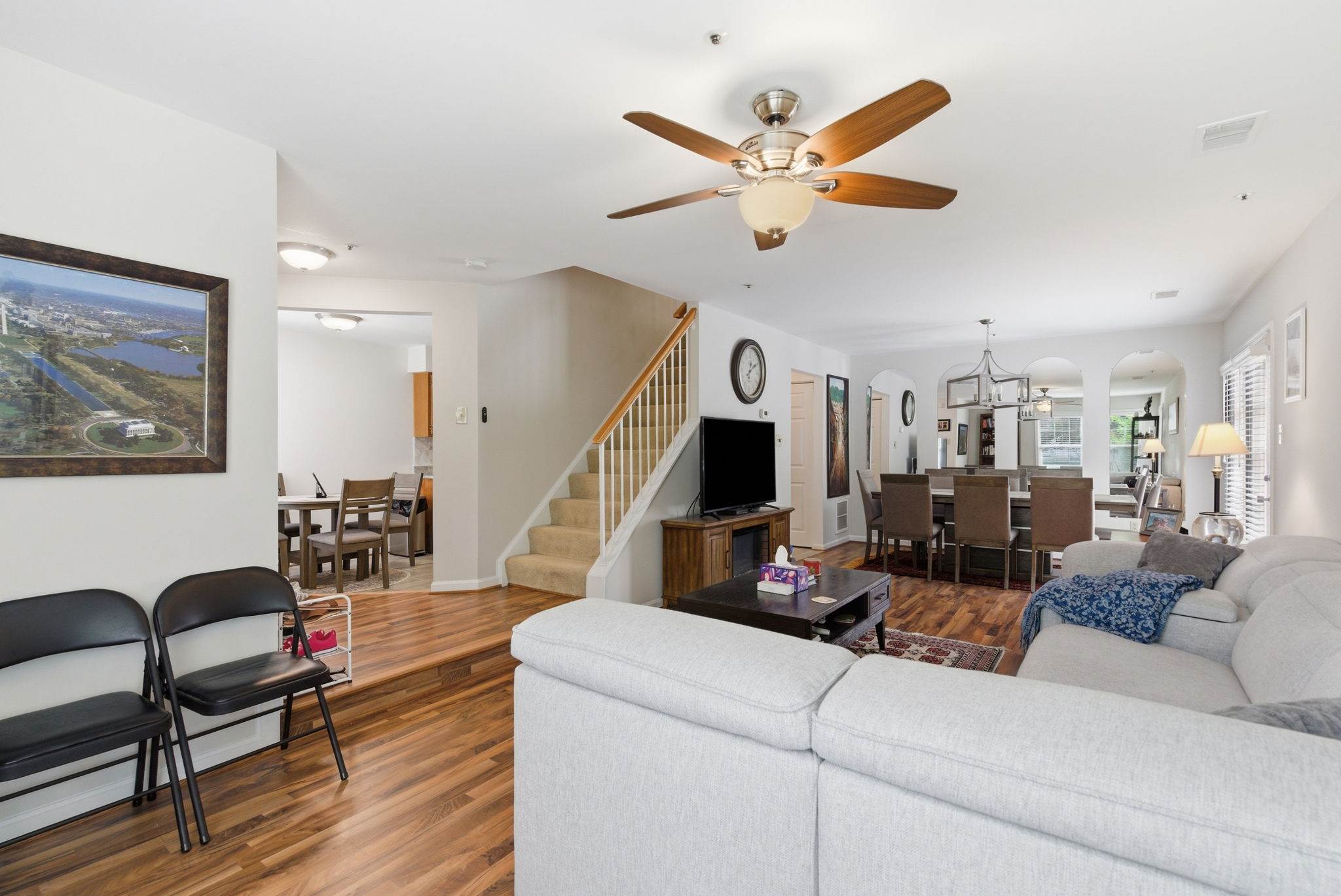 25 Bronco Ct #286-c, Germantown, MD 20874