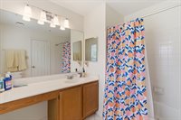 25 Bronco Ct #286-c, Germantown, MD 20874