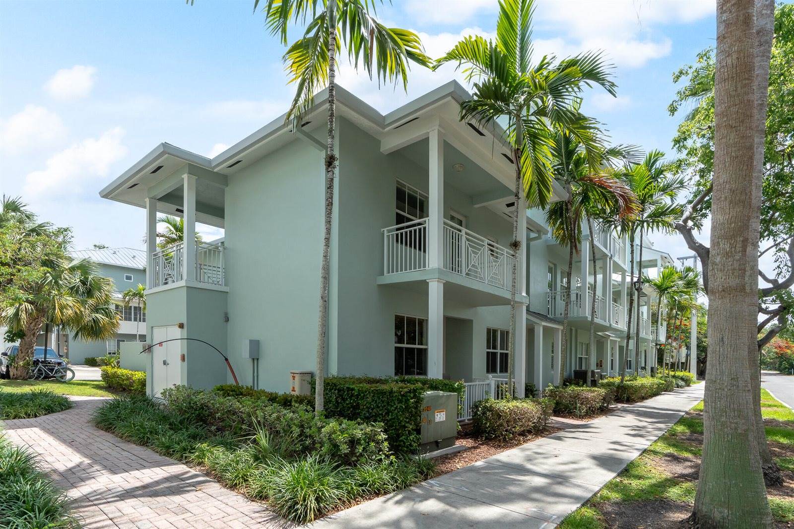 1317 SW 4th Street, Fort Lauderdale, FL 33312