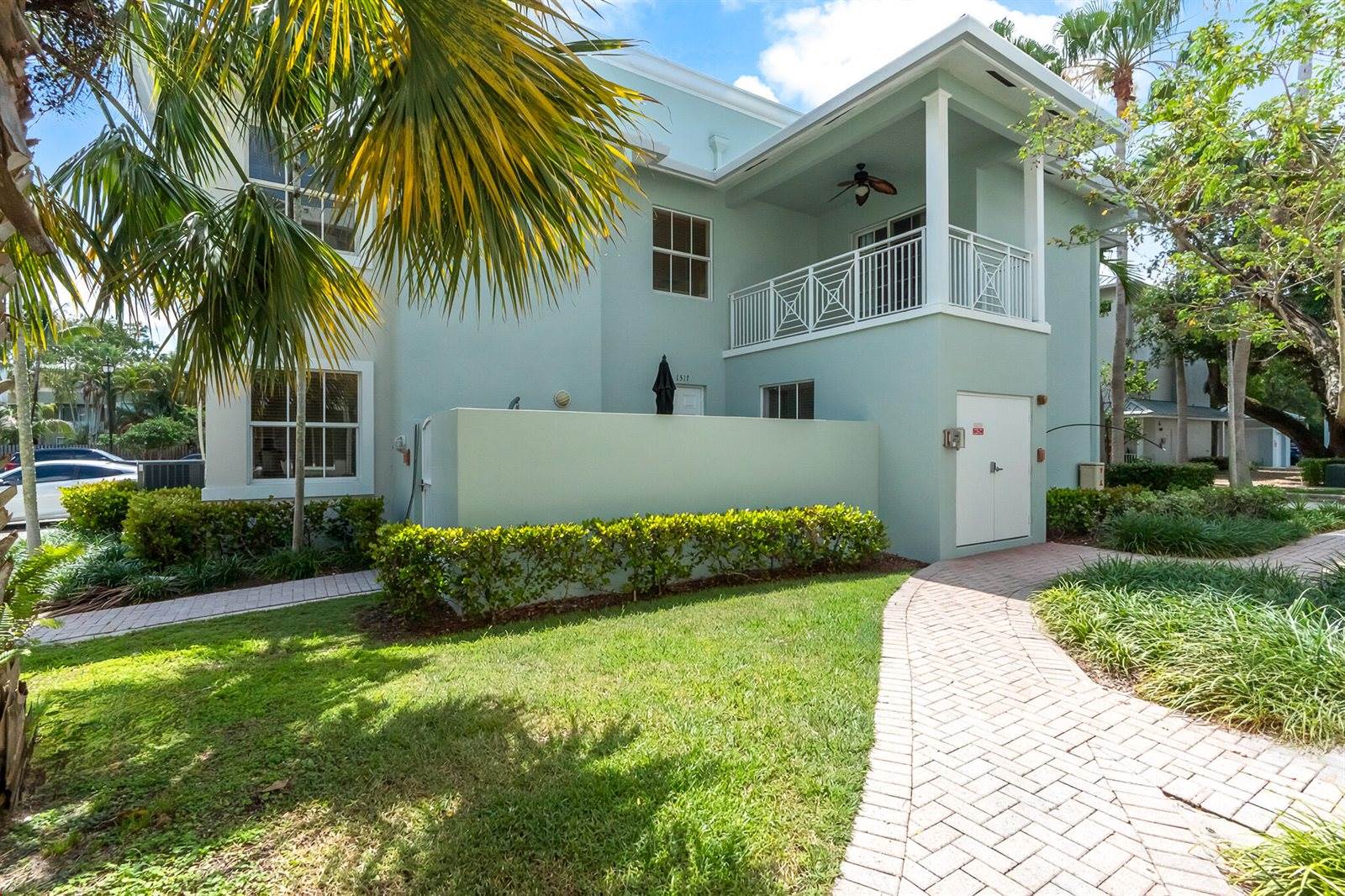 1317 SW 4th Street, Fort Lauderdale, FL 33312