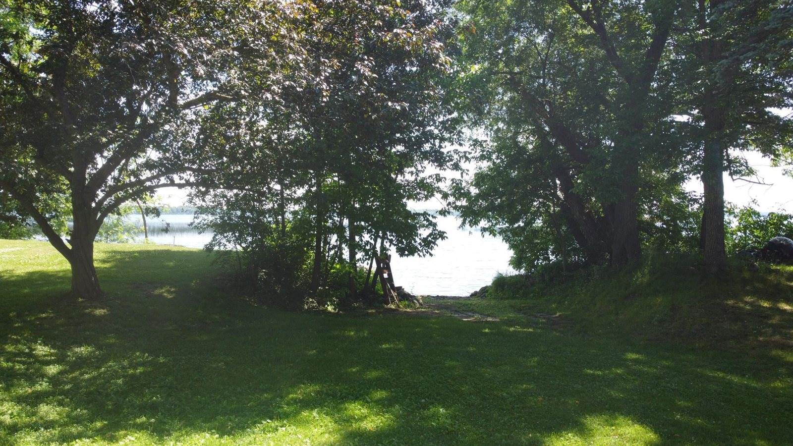 3037 Viewpoint Road, Isle, MN 56342