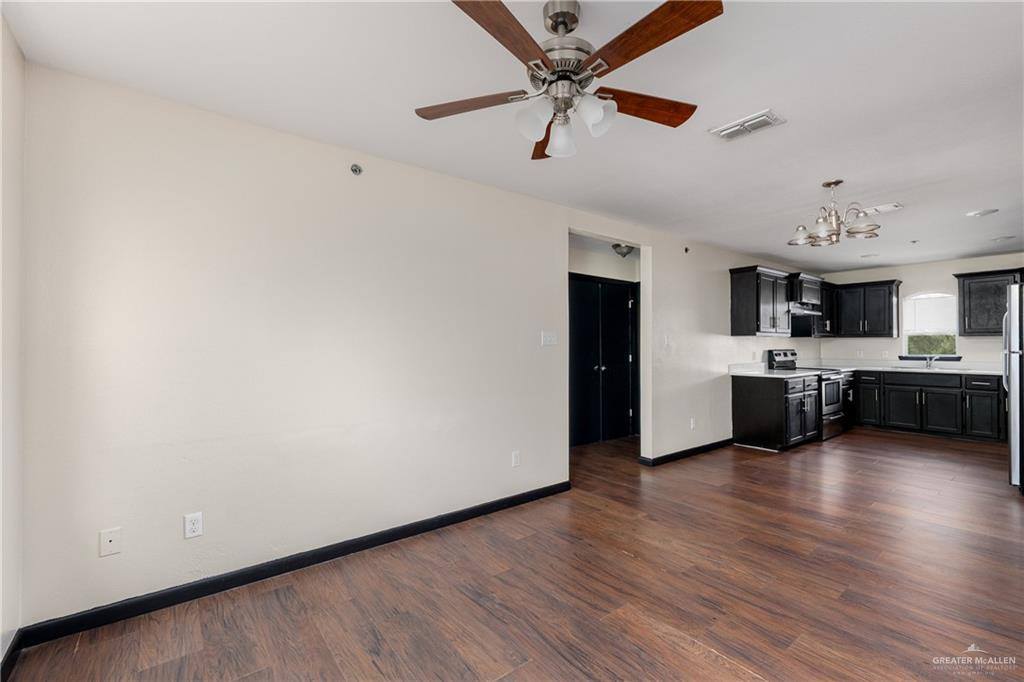 1403 West Kiwi Avenue, Pharr, TX 78577