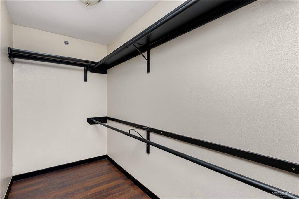 1403 West Kiwi Avenue, Pharr, TX 78577