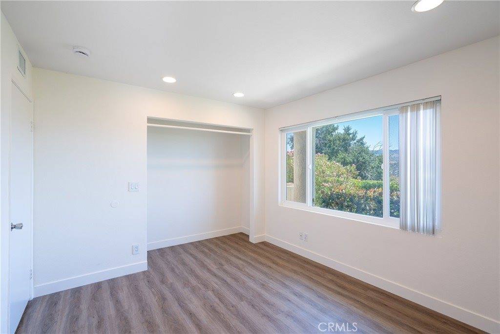 21200 Trumpet Dr #103, Newhall, CA 91321