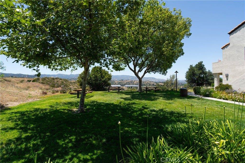 21200 Trumpet Dr #103, Newhall, CA 91321