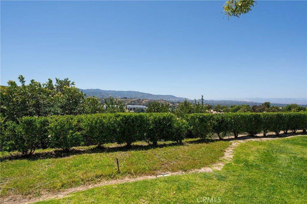 21200 Trumpet Dr #103, Newhall, CA 91321