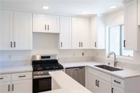 21200 Trumpet Dr #103, Newhall, CA 91321