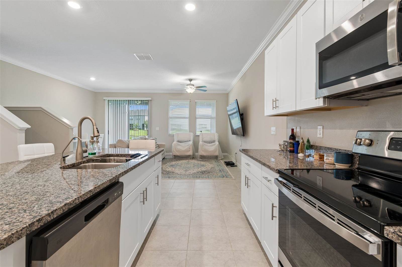 31612 Blue Passing Loop, Wesley Chapel, FL 33545