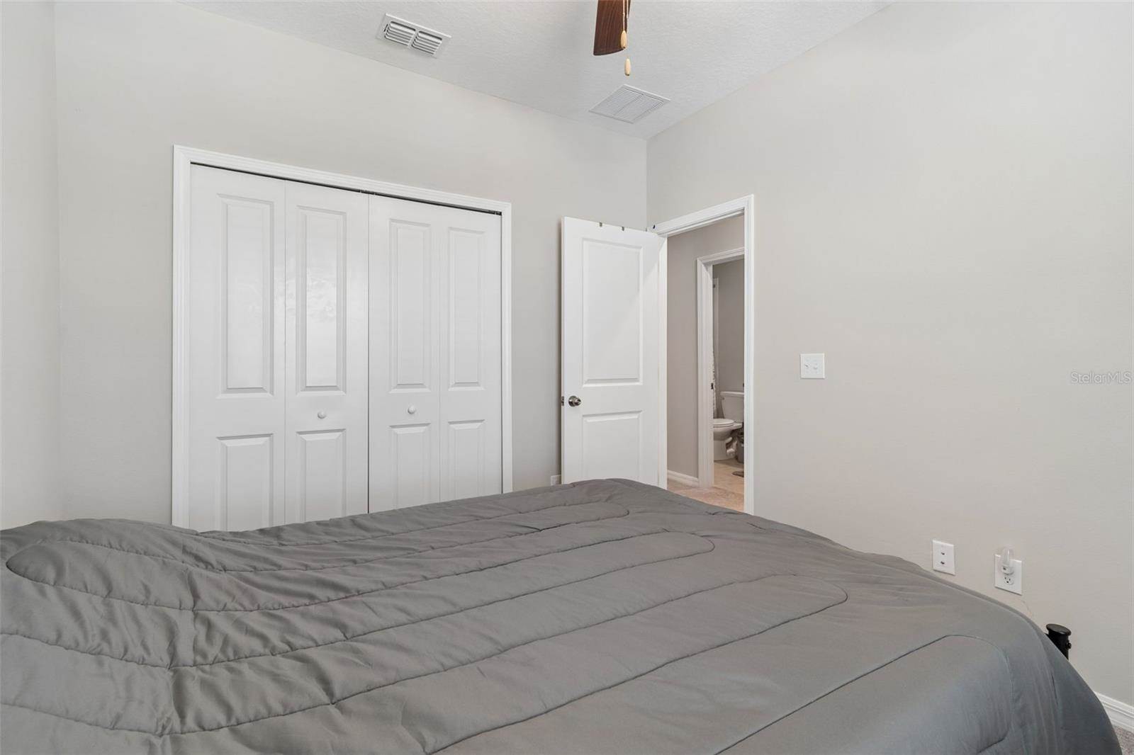31612 Blue Passing Loop, Wesley Chapel, FL 33545