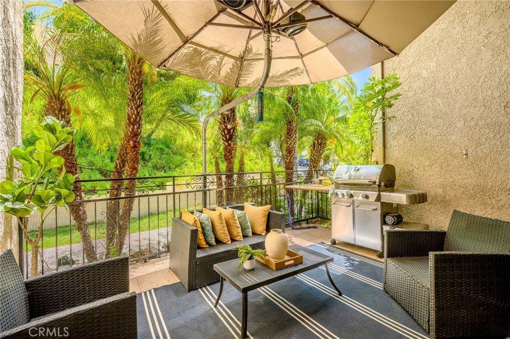 7800 Via Genova, Burbank, CA 91504