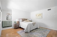 7800 Via Genova, Burbank, CA 91504