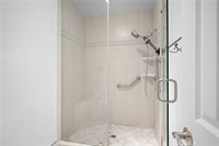 7800 Via Genova, Burbank, CA 91504