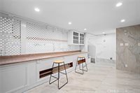 7800 Via Genova, Burbank, CA 91504