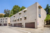 7800 Via Genova, Burbank, CA 91504