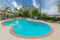 7800 Via Genova, Burbank, CA 91504