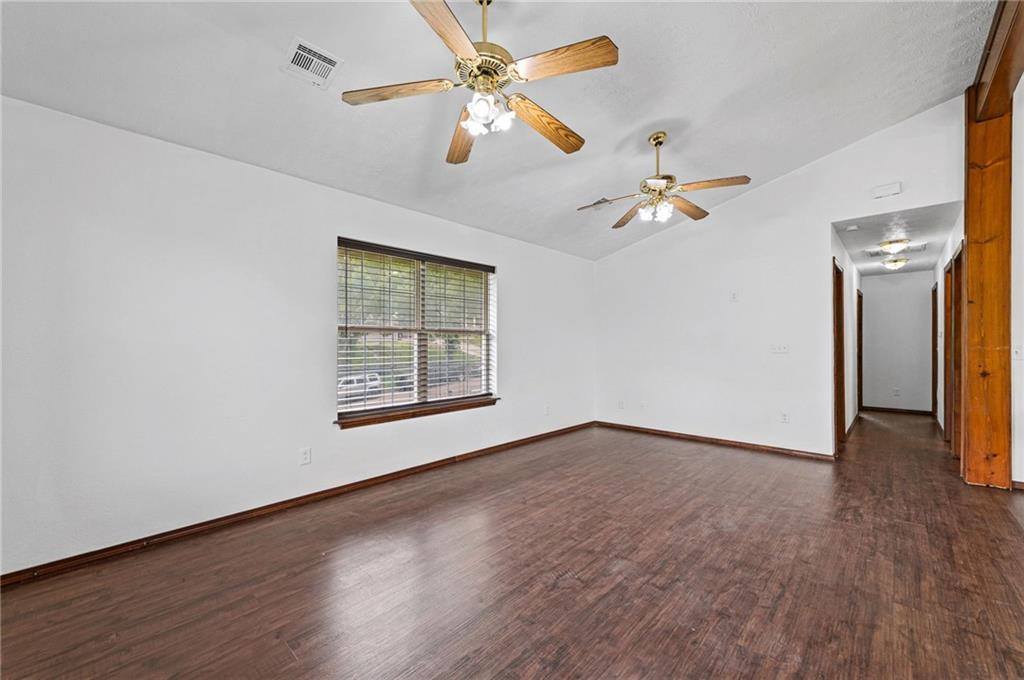 800 North 9th Street, Kansas City, KS 66101