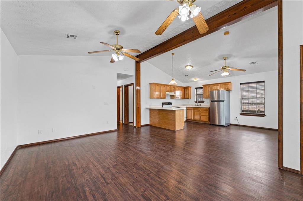 800 North 9th Street, Kansas City, KS 66101
