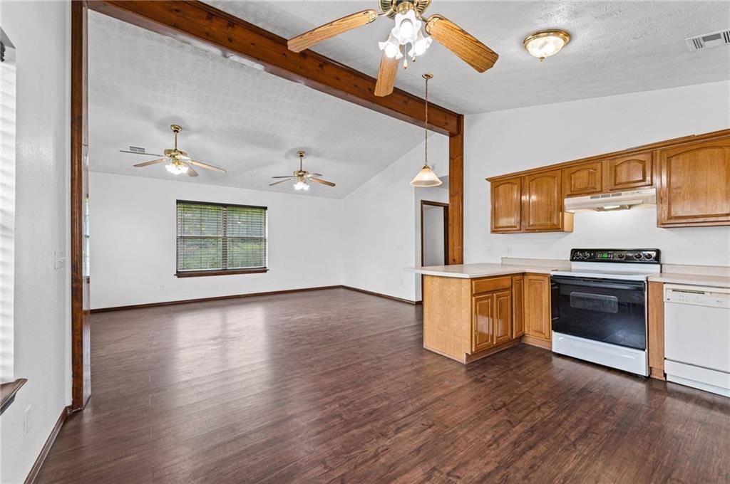 800 North 9th Street, Kansas City, KS 66101