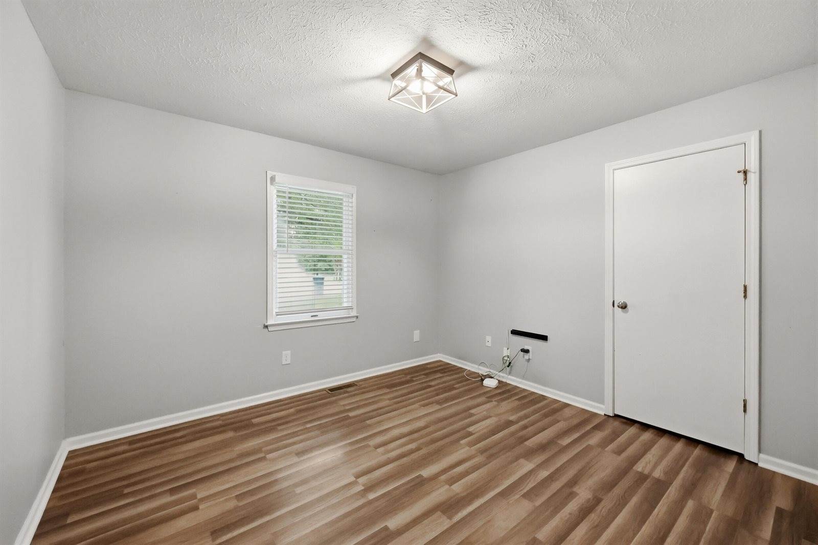 320 Sycamore Court, Frankfort, KY 40601