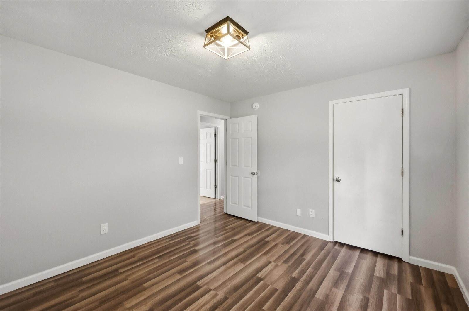 320 Sycamore Court, Frankfort, KY 40601
