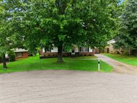 320 Sycamore Court, Frankfort, KY 40601