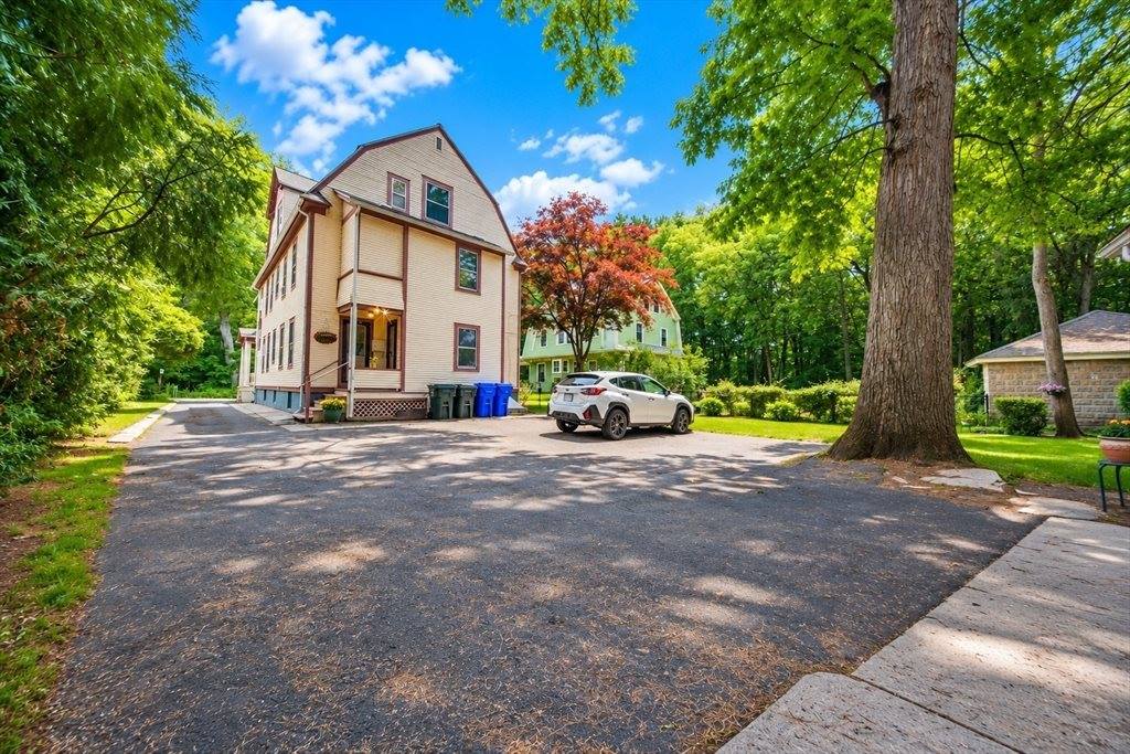 332 Forest Park Ave, Springfield, MA 01108