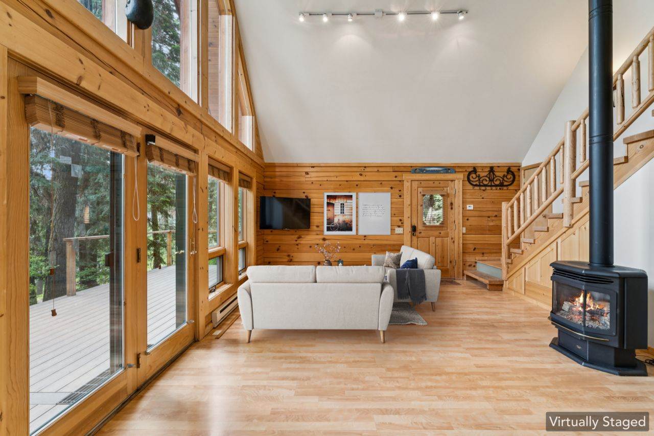 220 Ernesto, McCall, ID 83638