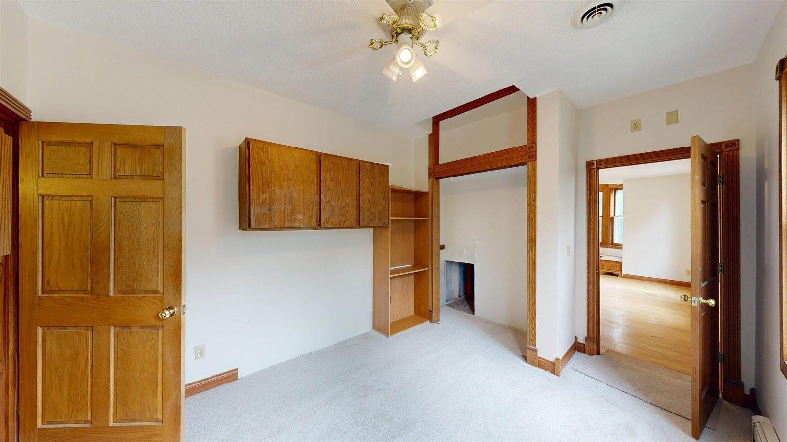 1501 Johnson St, La Crosse, WI 54601