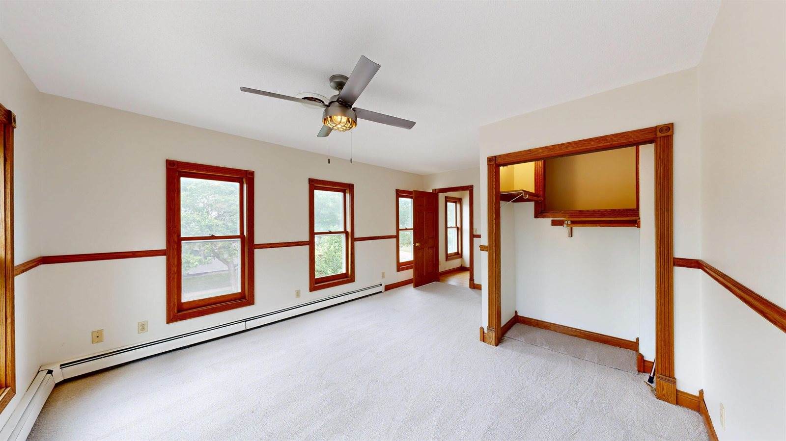 1501 Johnson St, La Crosse, WI 54601