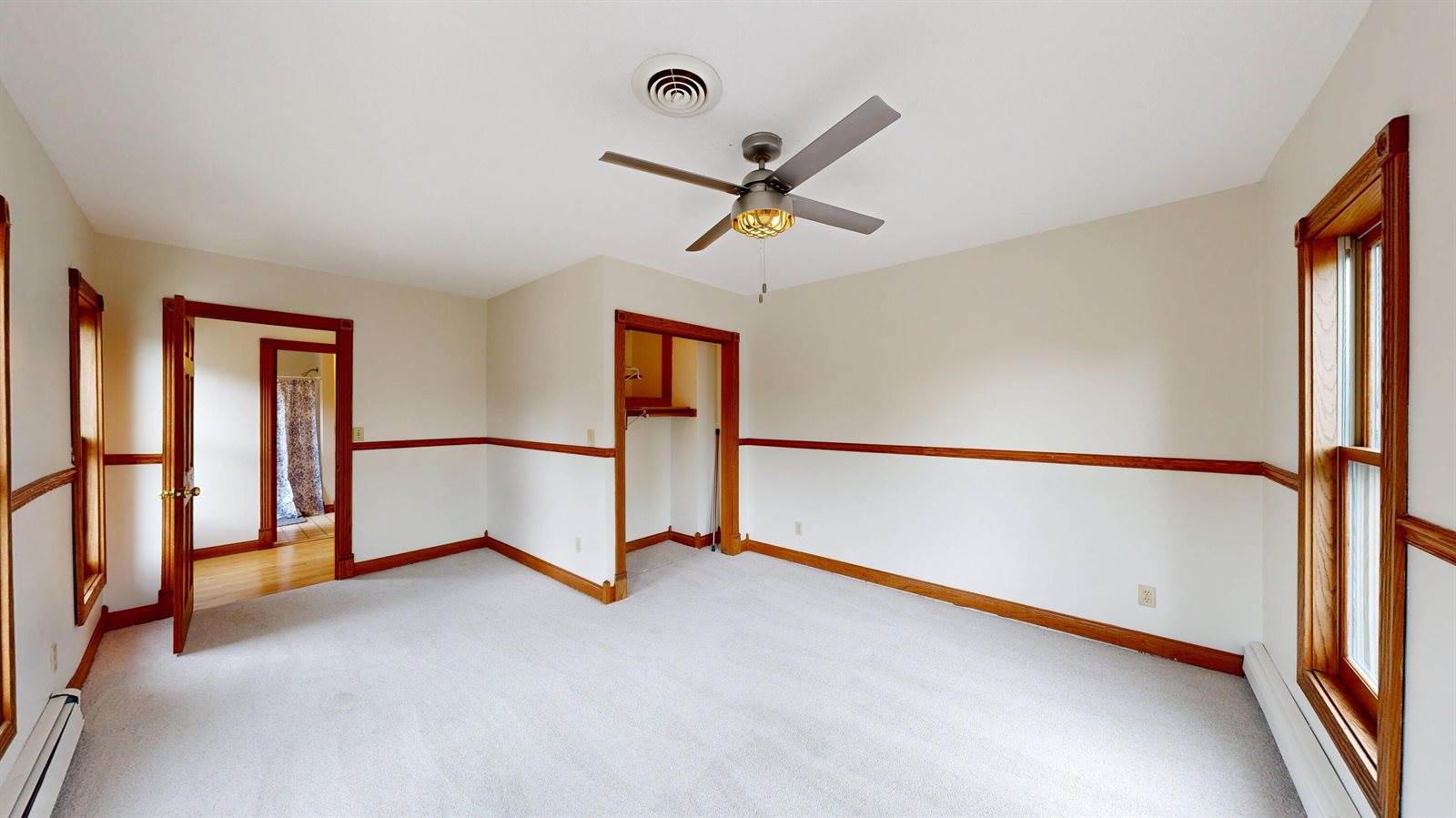 1501 Johnson St, La Crosse, WI 54601
