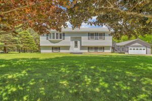 567 York Road, Hermon, ME 04401