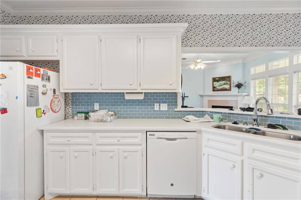 508 Shire Drive, College Station, TX 77845