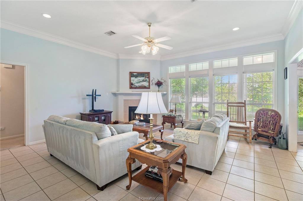 508 Shire Drive, College Station, TX 77845