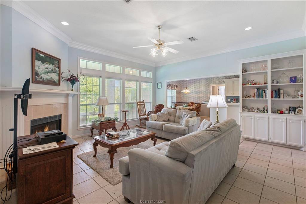 508 Shire Drive, College Station, TX 77845