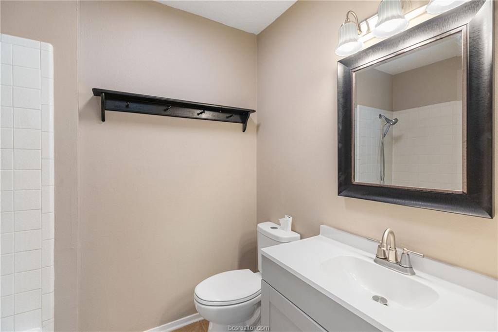 3013 Adrienne Drive, College Station, TX 77845