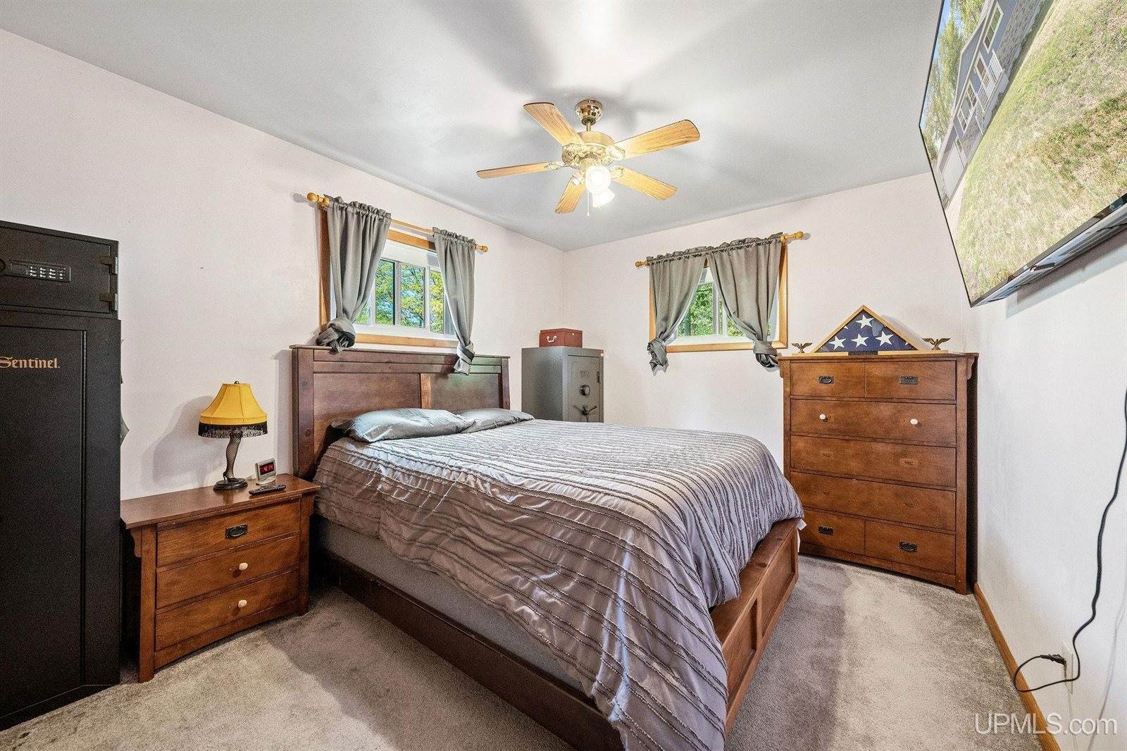 1613 Woodland Avenue, Marquette, MI 49855