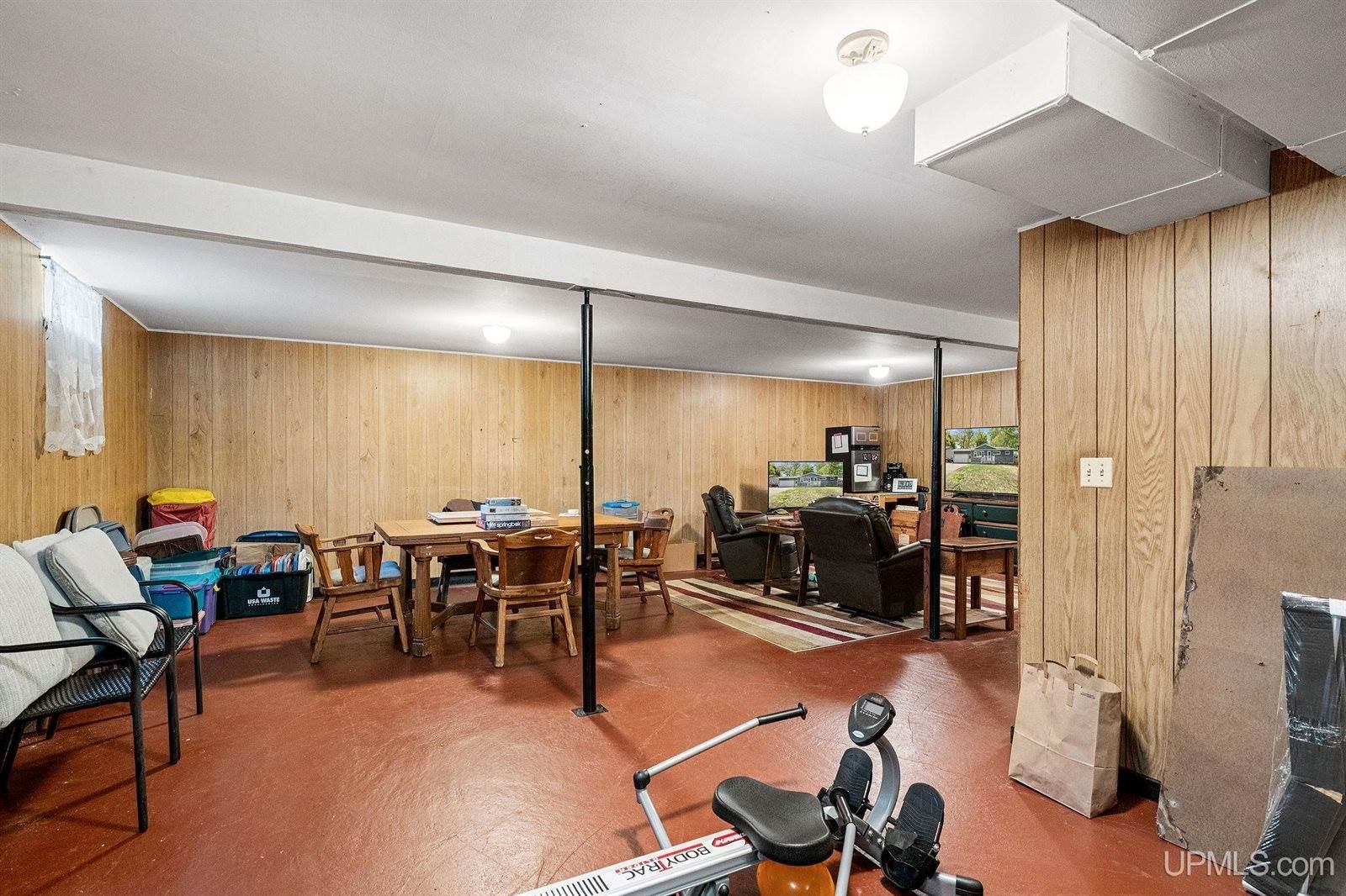 1613 Woodland Avenue, Marquette, MI 49855