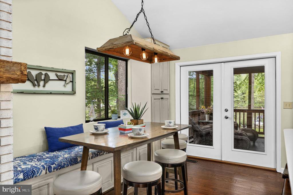 1917 Lakeview Parkway, Locust Grove, VA 22508