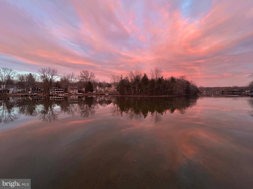 1917 Lakeview Parkway, Locust Grove, VA 22508