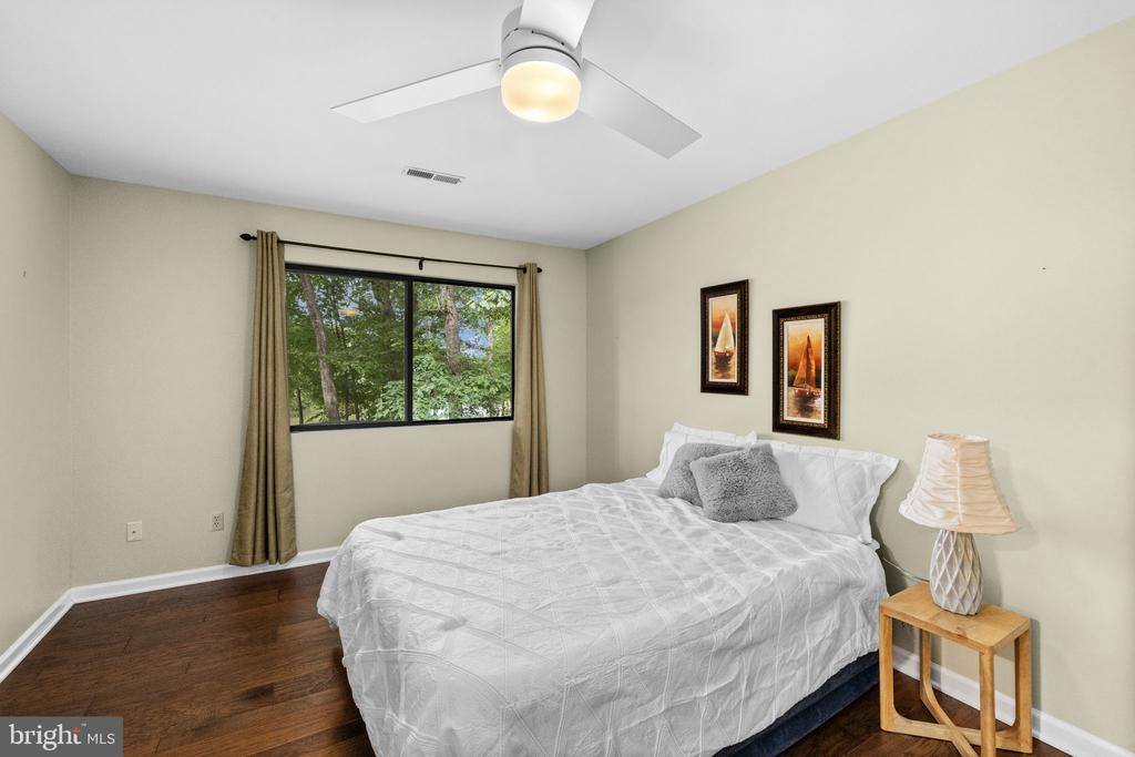 1917 Lakeview Parkway, Locust Grove, VA 22508