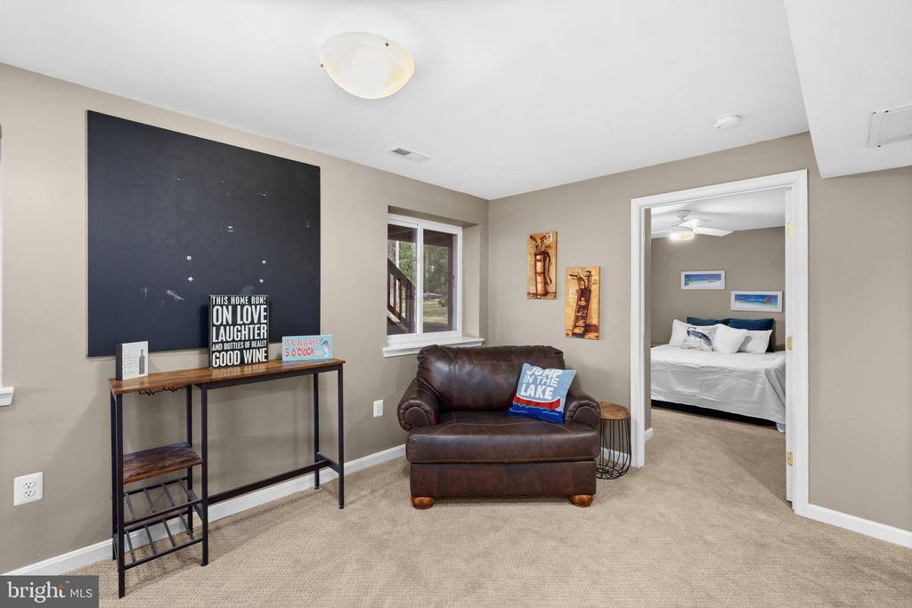 1917 Lakeview Parkway, Locust Grove, VA 22508