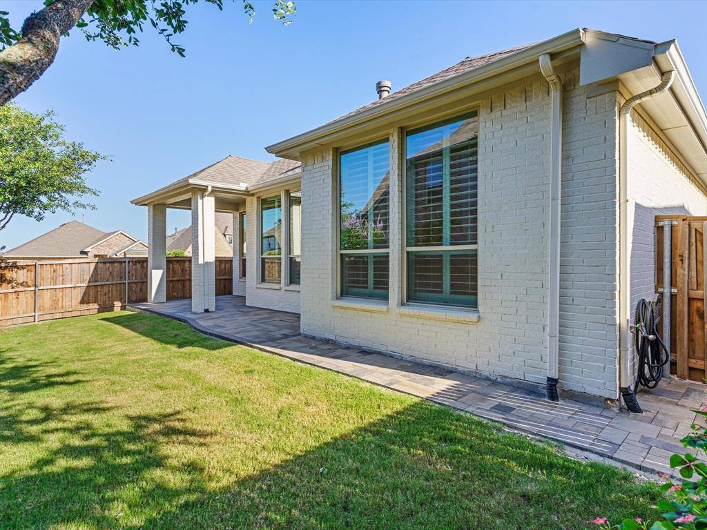 6113 Strada Cove, Fort Worth, TX 76123