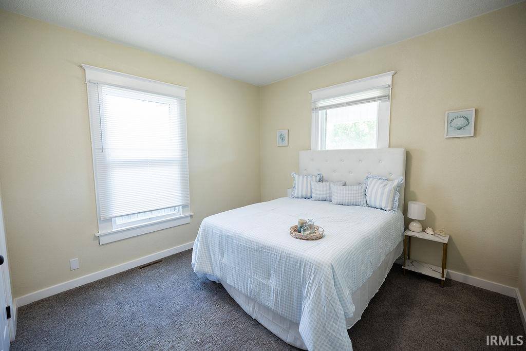 1217 W 3rd Street, Anderson, IN 47304