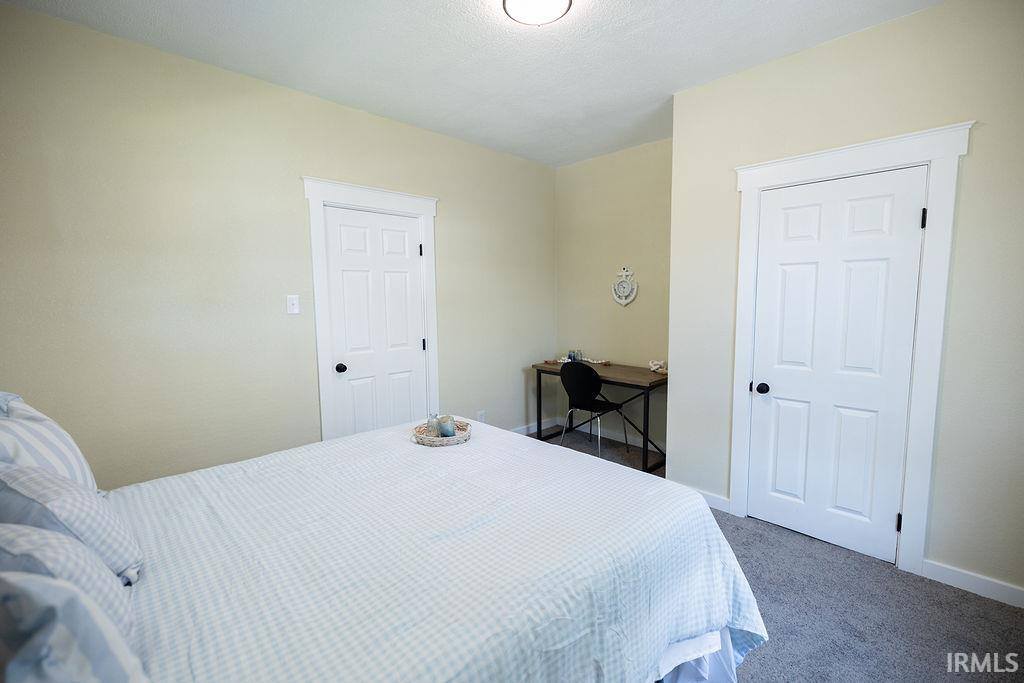 1217 W 3rd Street, Anderson, IN 47304