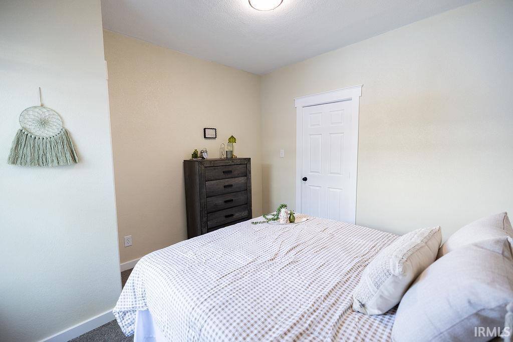 1217 W 3rd Street, Anderson, IN 47304