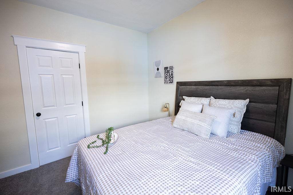 1217 W 3rd Street, Anderson, IN 47304