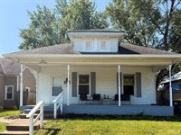 1217 W 3rd Street, Anderson, IN 47304