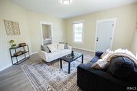 1217 W 3rd Street, Anderson, IN 47304